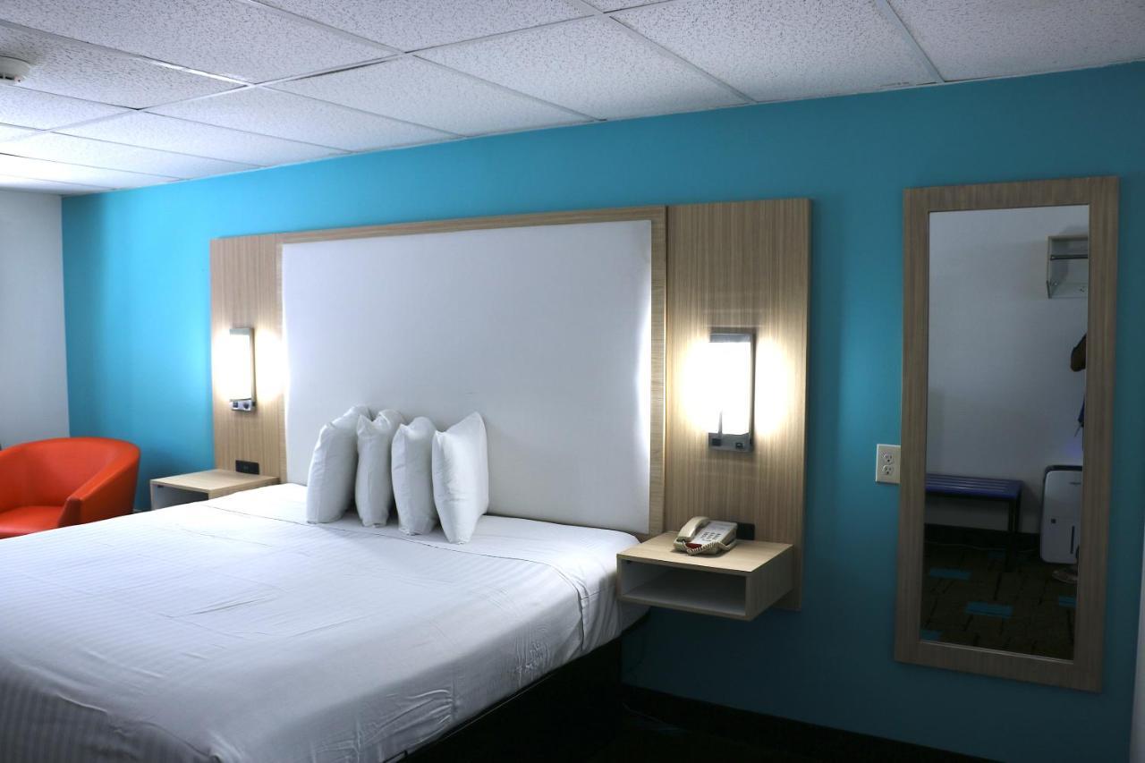 Howard Johnson By Wyndham West Yarmouth Cape Cod Exteriör bild