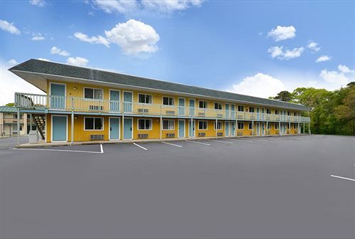 Howard Johnson By Wyndham West Yarmouth Cape Cod Exteriör bild