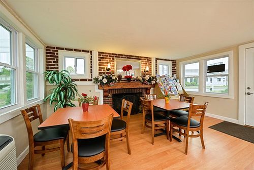 Howard Johnson By Wyndham West Yarmouth Cape Cod Exteriör bild